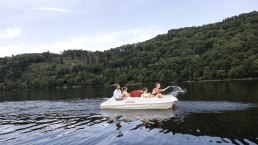Tretbootfahren auf dem Obersee, © Eifel Tourismus GmbH, Tobias Vollmer