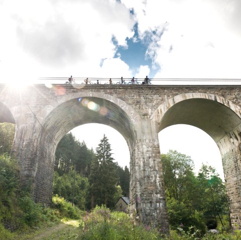 A highlight of the cycle route: the Reichenstein Viaduct of the Vennbahn, © vennbahn.eu