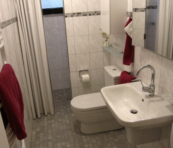 Bathroom apartment A