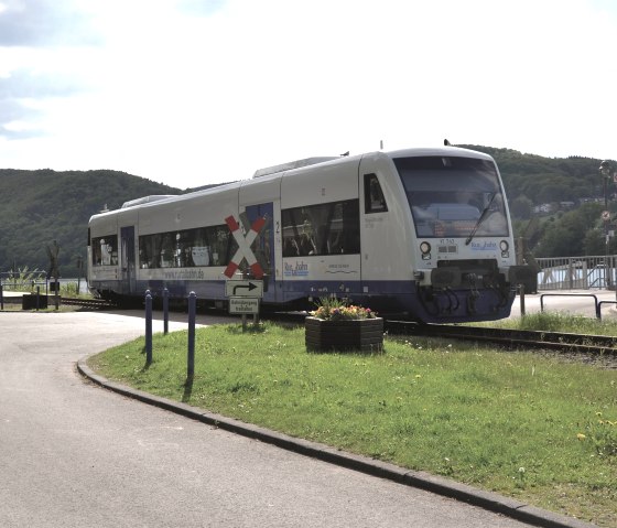 Rurtalbahn an der Haltestelle Obermaubach, © Rurtalbahn GmbH
