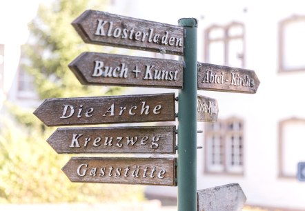 Beschilderung Abtei Mariawald, © Eifel Tourismus GmbH, AR - shapefruit AG