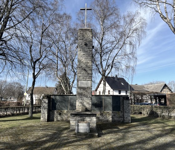 Kriegerdenkmal Kesternich, © Rursee-Touristik GmbH